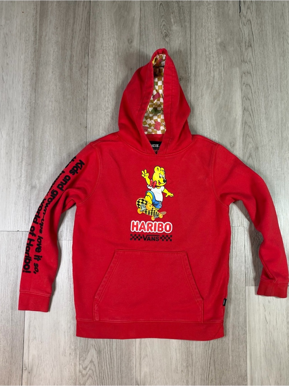 VANS x Haribo Red Pullover Hoodie Sweatshirt Goldbear Graphic Logo boys size M.